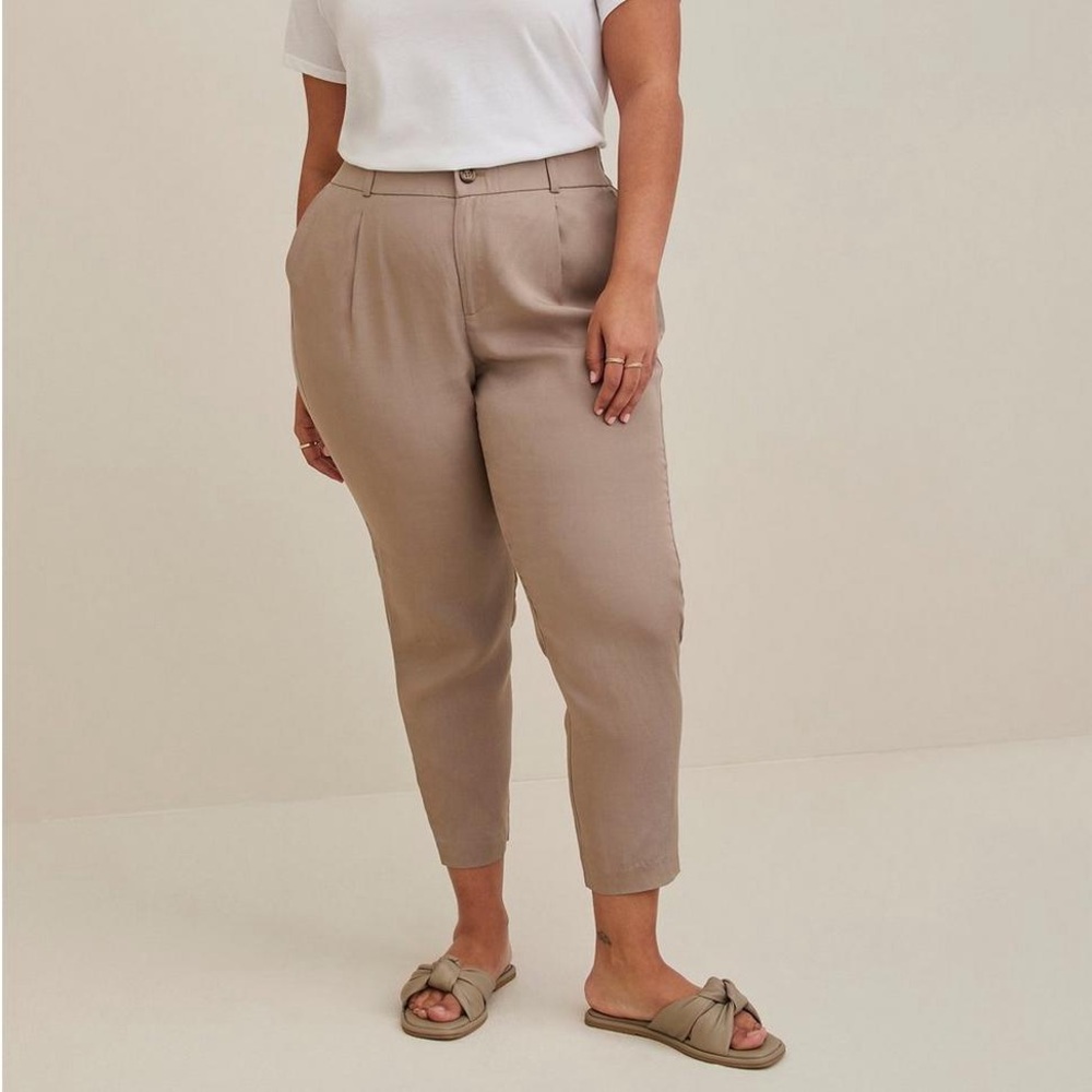 $66 New linen nwt linen pants 18 plus size linen 2x no issues smoke free home